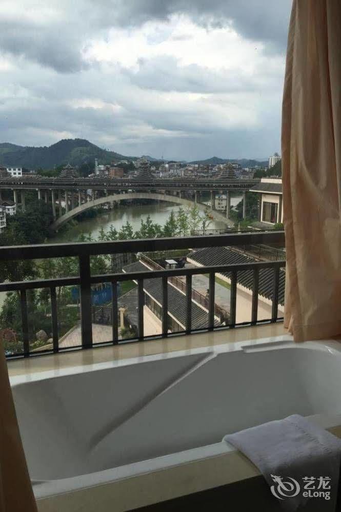 Liuzhou Sanjiangxian Dongxiangguo Hotel Exteriér fotografie